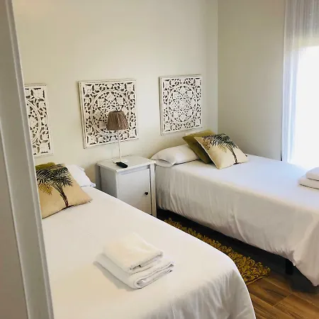Casa Con Jardin Al Lado De Playa Hio Holiday home Vilanova (Pontevedra)