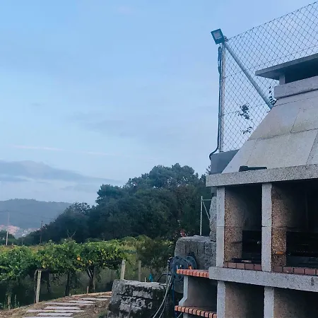 Casa Con Jardin Al Lado De Playa Hio * Vilanova (Pontevedra)