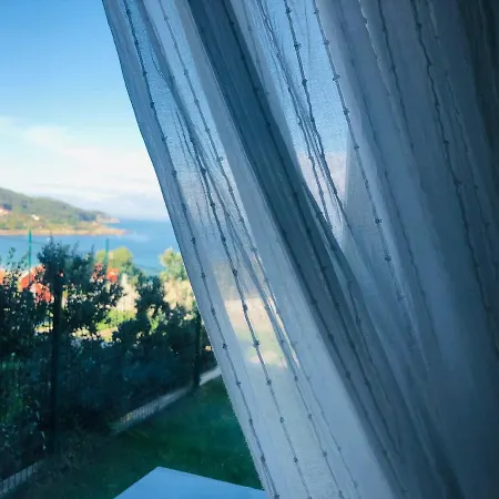 Nyaraló Casa Con Jardin Al Lado De Playa Hio